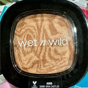 Wet n Wild Sand-Gria Castles Shimmering Powder Blush A068